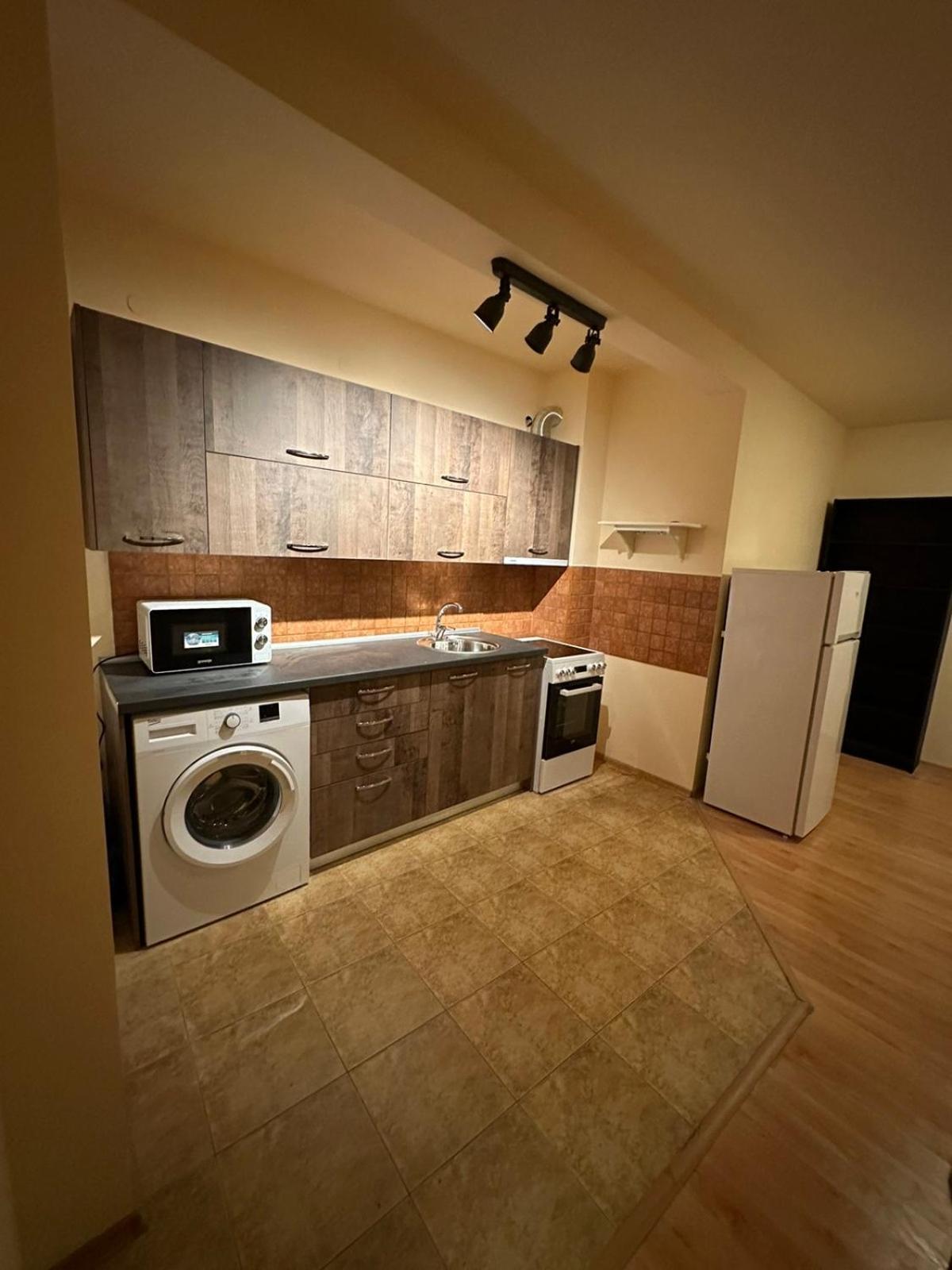 Nice, Spacious And Cozy Апартамент София